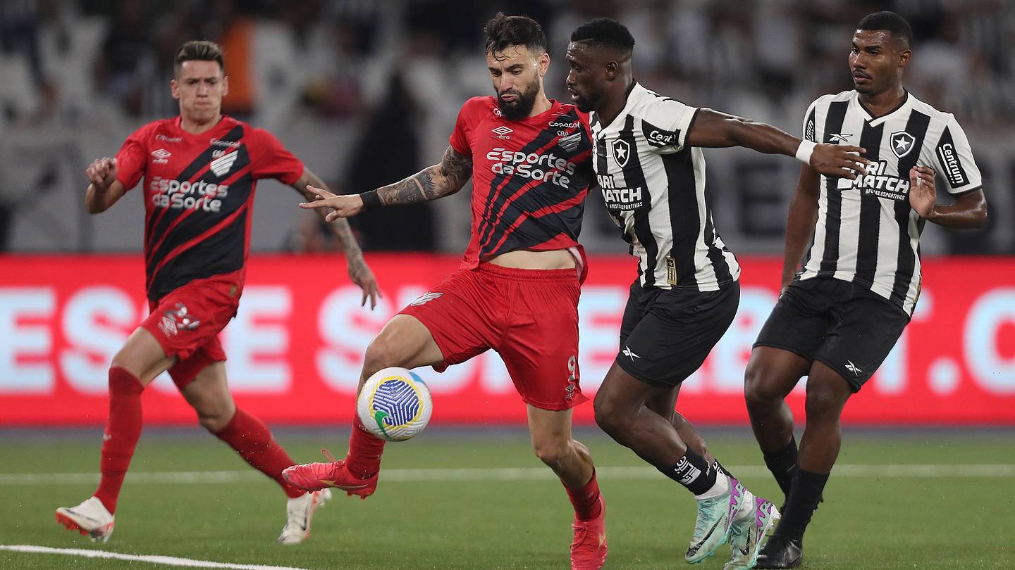 Athletico-PR x Botafogo: onde assistir, escalações e palpite