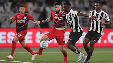 Athletico x Botafogo se enfrentam pela 29ª do Brasileirão