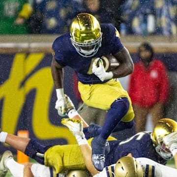 Jeremiyah Love and Notre Dame are favored against Pittsburgh on Friday.