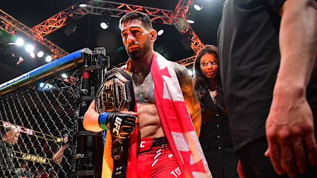 Topuria isn't getting enough credit, according to Robert Whittaker