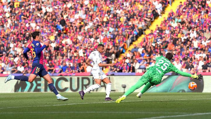 FC Barcelona v Real Madrid CF - La Liga EA Sports FC Barcelona v Real Madrid CF - La Liga EA Sports
