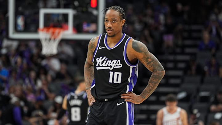 Phoenix Suns v Sacramento Kings