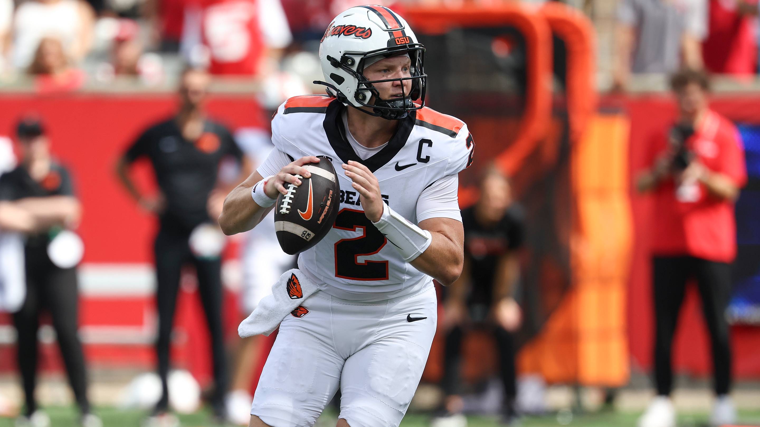 Boise State vs. Oregon State: Who Holds the Edge in the Pac-12 Title Race?