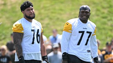 Troy Fautanu, Broderick Jones