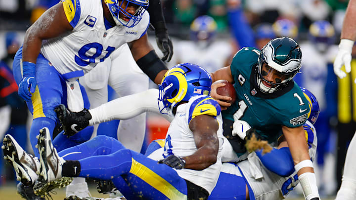Scary Jalen Hurts injury update exposes idiotic Eagles decision for playoff game-HN