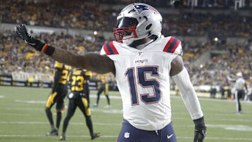 Patriots RB Ezekiel Elliott potentially threw some shade at QB Mac Jones. 