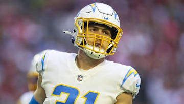 Nov 27, 2022; Glendale, AZ, USA; Los Angeles Chargers linebacker Nick Niemann (31) against the Arizona Cardinals at State Farm Stadium. Mandatory Credit: Mark J. Rebilas-Imagn Images