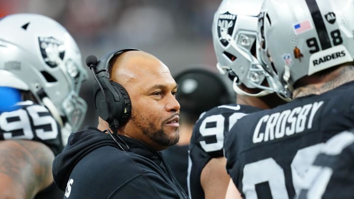 Jan 7, 2024; Paradise, Nevada, USA; Las Vegas Raiders head coach Antonio Pierce is on the sideline during a game against the Denver Broncos during the first quarter at Allegiant Stadium. Mandatory Credit: Stephen R. Sylvanie-USA TODAY Sports