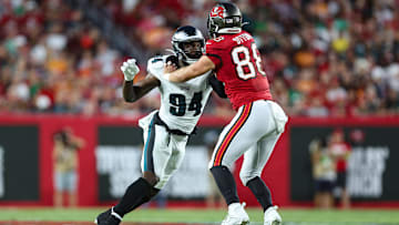 Philadelphia Eagles edge rusher Josh Sweat is once again being linked as a potential free agent target for the Tampa Bay Buccaneers