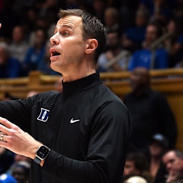 Duke basketball head coach Jon Scheyer