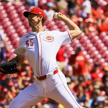 Sep 1, 2024; Cincinnati, Ohio, USA; Cincinnati Reds starting pitcher Brandon Williamson (55) pitches against the Milwaukee Brewers in the first inning at Great American Ball Park. Mandatory Credit: Katie Stratman-Imagn Images