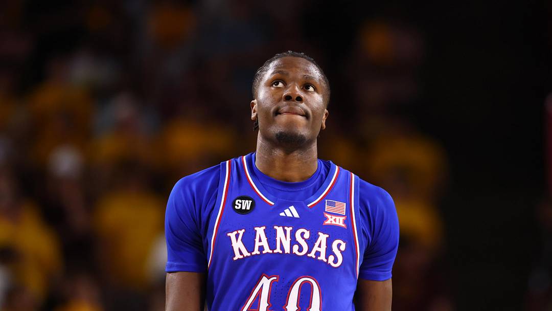 Kansas Jayhawks forward Flory Bidunga (40)