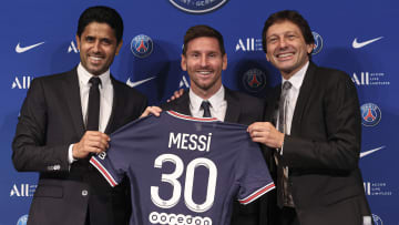 Lionel Messi deixou o Barça e fechou com o PSG | Lionel Messi - Presentation at Paris Saint-Germain