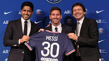 Lionel Messi, Nasser Al Khelaifi, Leonardo