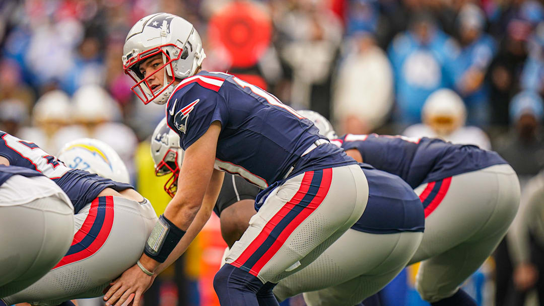 Dec 28, 2024; Foxborough, Massachusetts, USA; New England Patriots quarterback Drake Maye (10) on the field against the Los Angeles Chargers in the first quarter at Gillette Stadium. Mandatory Credit: David Butler II-Imagn Images