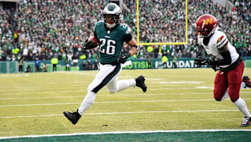 Philadelphia Eagles running back Saquon Barkley (26)
