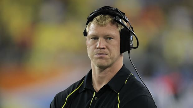  Oregon Ducks receivers coach Scott Frost during the third quarter of the 2011 BCS National Championship