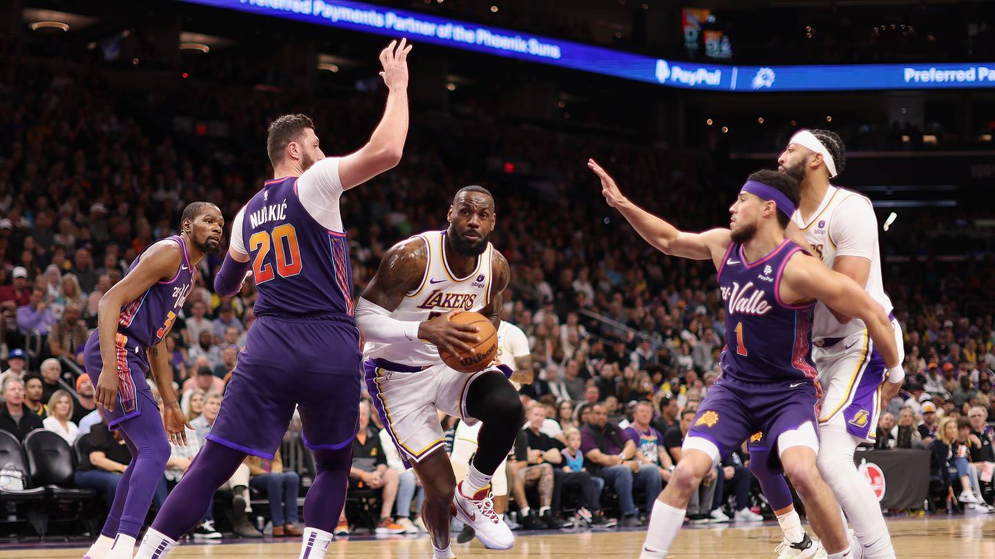 Suns harebrained scheme to attract LeBron James is sign of front office incompetence - Vimarsana News