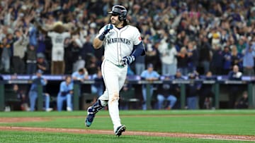 American League Championship Series - Toronto Blue Jay v Seattle Mariners - Game Five