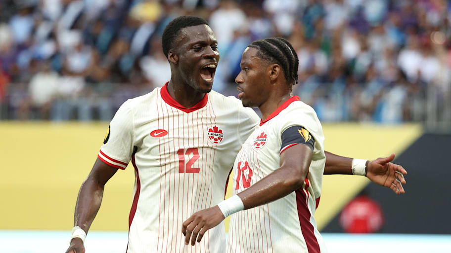 Canada Soccer - Tani Oluwaseyi - Jonathan David