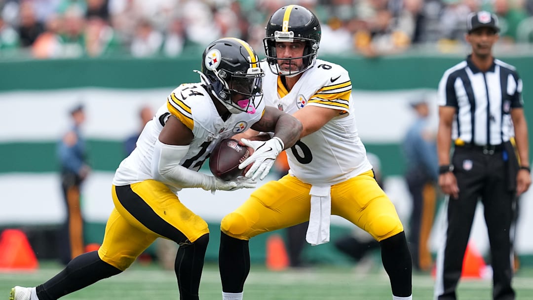 Pittsburgh Steelers v New York Jets
