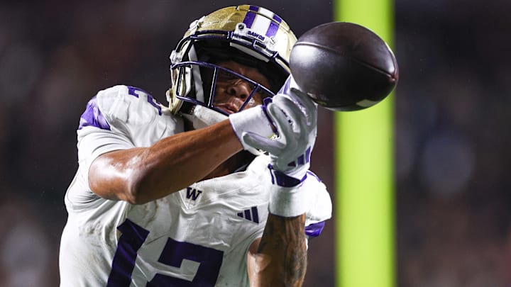 Washington Huskies wide receiver Denzel Boston
