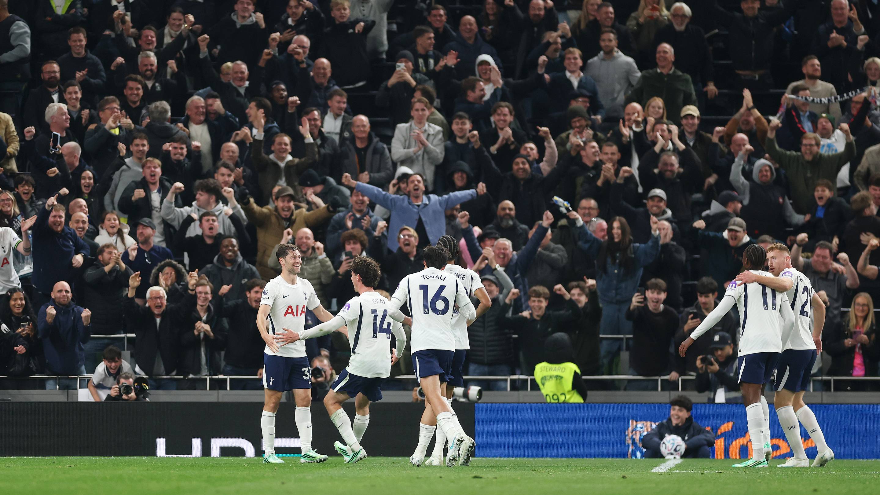 Can Tottenham finally end their Stamford Bridge hoodoo?