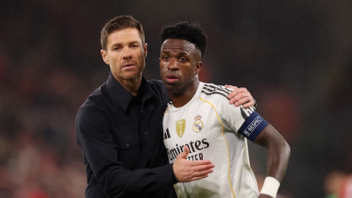 Gerüchte häufen sich über Vinicius Junior und Xabi Alonso