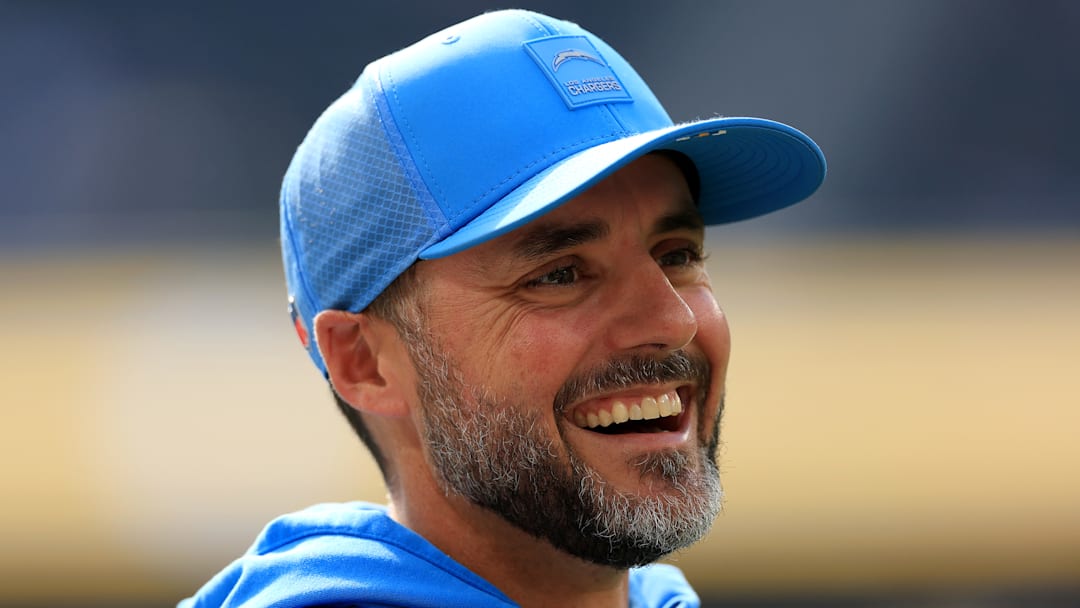 Los Angeles Chargers defensive coordinator Jesse Minter