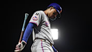 Sep 11, 2025; Philadelphia, Pennsylvania, USA; New York Mets third base Mark Vientos (27) prepares to bat against the Philadelphia Phillies at Citizens Bank Park. Mandatory Credit: Bill Streicher-Imagn Images