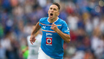 Cruz Azul v Leon - Apertura 2015 Liga MX