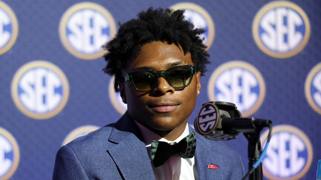 Jul 22, 2026; Tampa, FL, USA; Ole Miss Rebels running back Kewan Lacy (5) speaks to the press during SEC Football Kickoff Media Day at the Tampa Marriott. Mandatory Credit: Nathan Ray Seebeck-Imagn Images Jul 22, 2026; Tampa, FL, USA; Ole Miss Rebels running back Kewan Lacy (5) speaks to the press during SEC Football Kickoff Media Day at the Tampa Marriott. Mandatory Credit: Nathan Ray Seebeck-Imagn Images