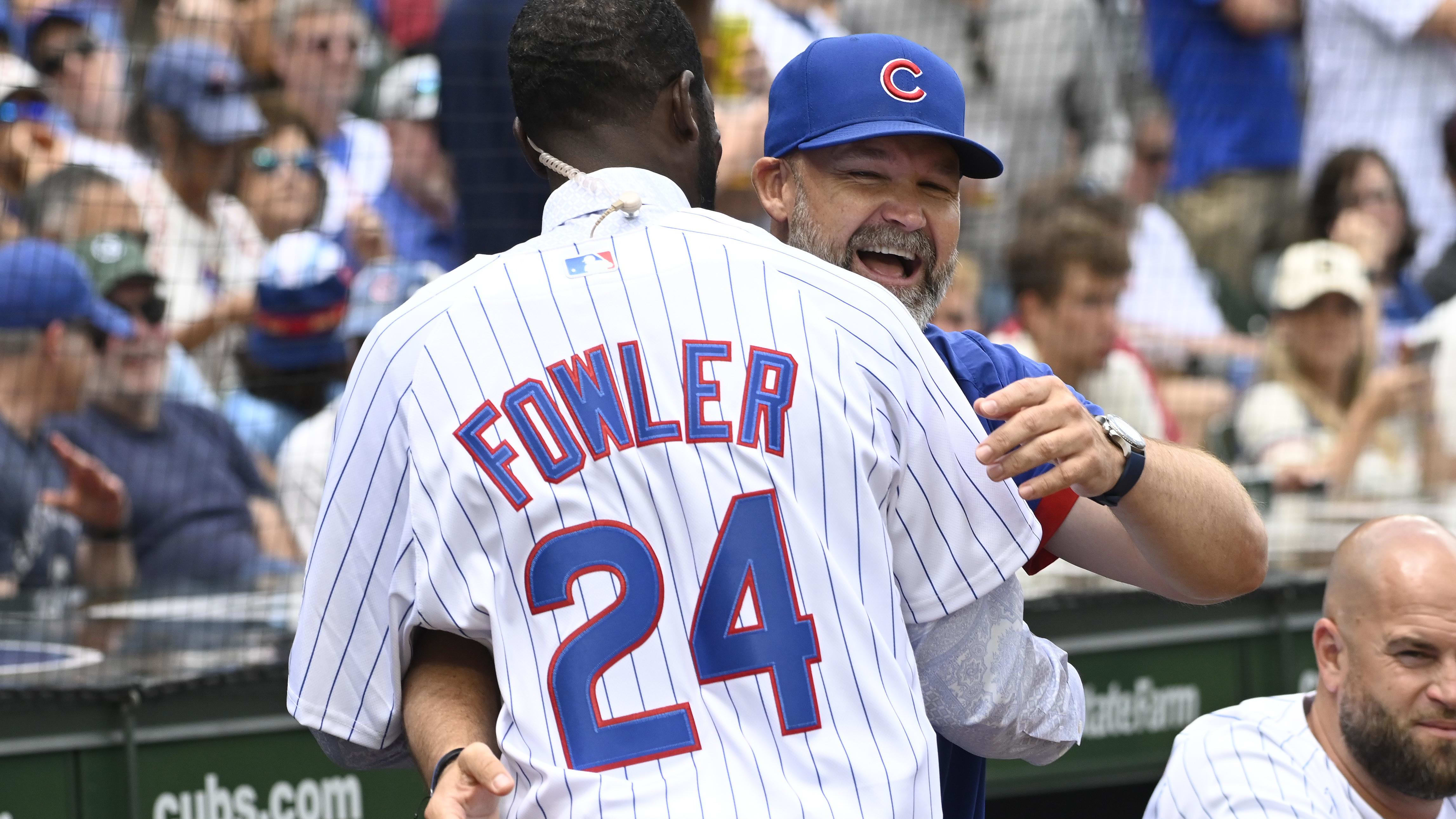 Former Chicago Cubs’ All-Star Walks Across Stage as a College Graduate in Awesome Moment