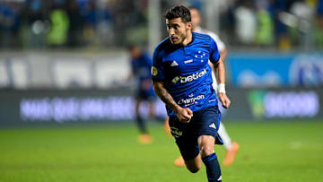 William segue como titular do Cruzeiro desde a chegada de Nicolás Larcamón