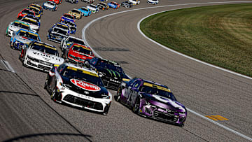 Kansas Speedway, NASCAR