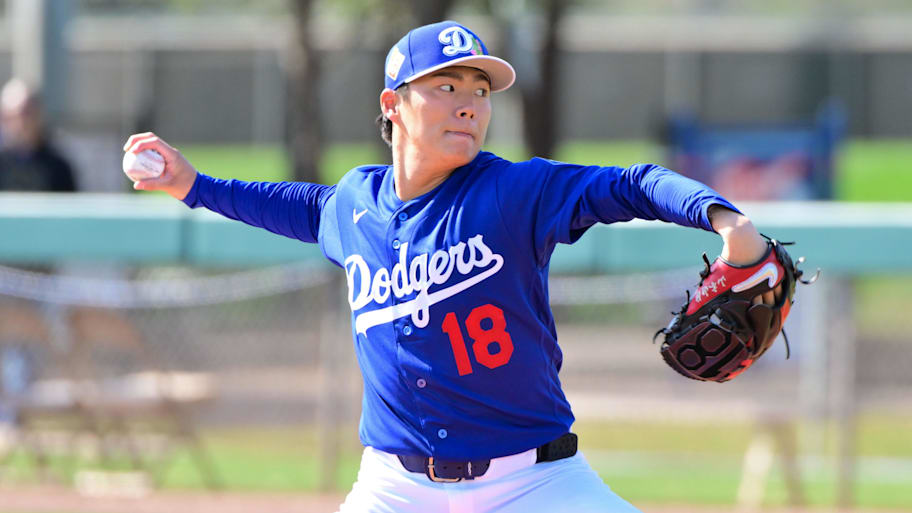 Los Angeles Dodgers pitcher Yoshinobu Yamamoto