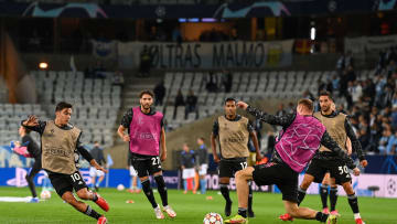 Locatelli pictured at Juventus with current Spurs players Dejan Kulusevski and Rodrigo Bentancur - FBL-EUR-C1-MALMO-JUVENTUS