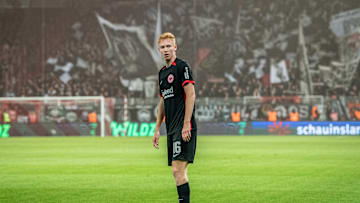 Hugo Larsson in Bundesliga action for Frankfurt 