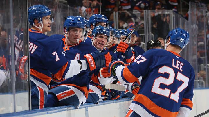 Los Angeles Kings v New York Islanders