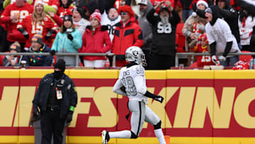 Las Vegas Raiders v Kansas City Chiefs