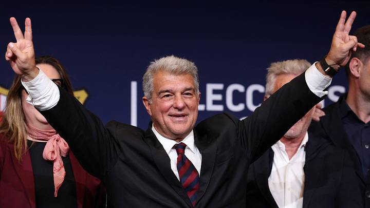 Joan Laporta et le FC Barcelone avancent sur le recrutement en vue de la saison prochaine