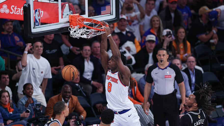 New York Knicks forward OG Anunoby dunks the ball during game three of the 2026 NBA Finals.