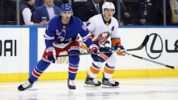 New York Islanders v New York Rangers