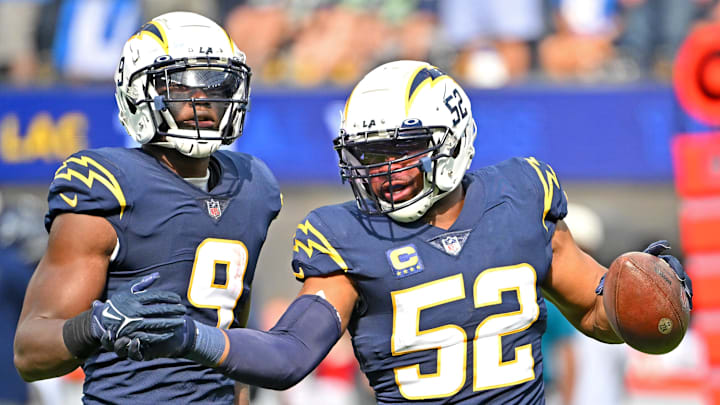 Oct 23, 2022; Inglewood, California, USA; Los Angeles Chargers linebacker Khalil Mack (52) celebrates after a touchdown in the first half against the Seattle Seahawks at SoFi Stadium. Oct 23, 2022; Inglewood, California, USA; Los Angeles Chargers linebacker Khalil Mack (52) celebrates after a touchdown in the first half against the Seattle Seahawks at SoFi Stadium.