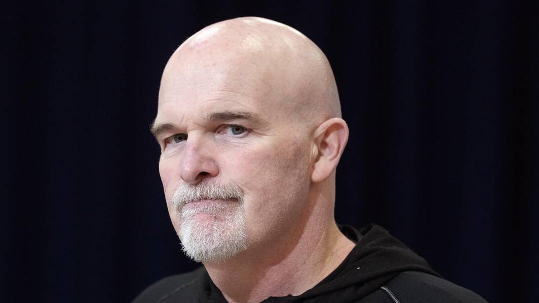 Washington Commanders head coach Dan Quinn