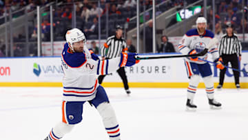 Edmonton Oilers v New York Islanders
