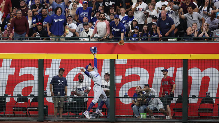 Los Angeles Dodgers v Arizona Diamondbacks