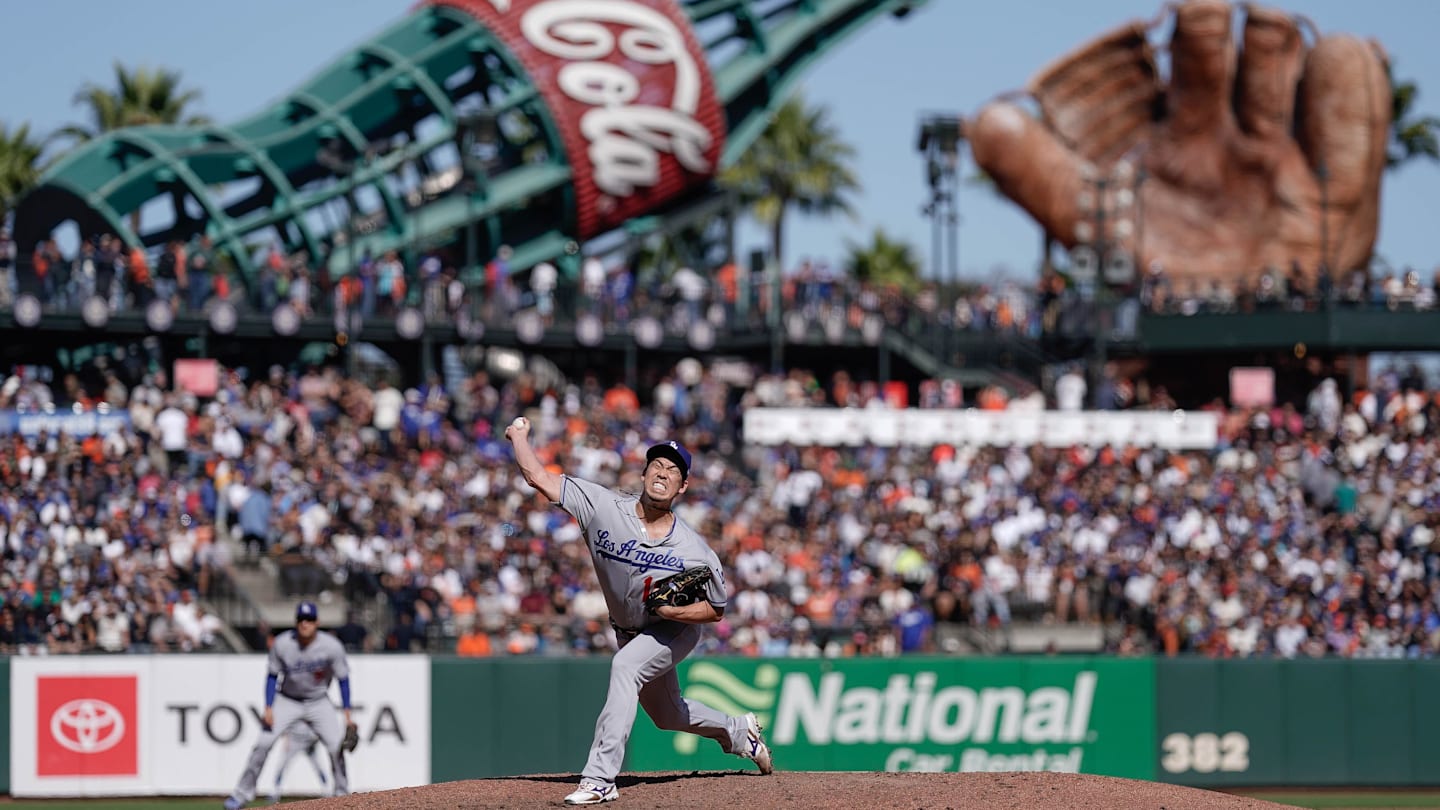 Former MLB Pitcher Kenta Maeda Plans Return to Japan 2026