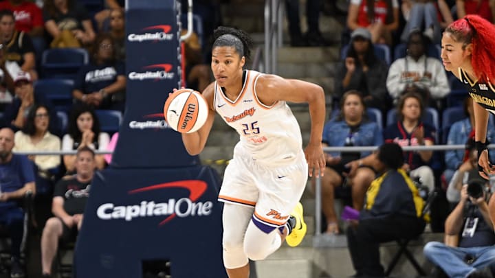 Sep 4, 2025; Washington, District of Columbia, USA; Phoenix Mercury forward Alyssa Thomas (25) dribbles the ball against the Washington Mystics during the second quarter at CareFirst Arena. Mandatory Credit: Rafael Suanes-Imagn Images Sep 4, 2025; Washington, District of Columbia, USA; Phoenix Mercury forward Alyssa Thomas (25) dribbles the ball against the Washington Mystics during the second quarter at CareFirst Arena. Mandatory Credit: Rafael Suanes-Imagn Images