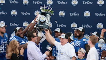 Vrbo Citrus Bowl - Iowa v Kentucky
